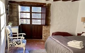 Alojamiento Rural Font del Roser